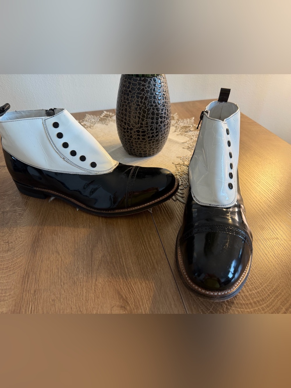Men’s Stacy Adam’s Spatz Style Patent Leather Black and White Zip Low Boots 12 D